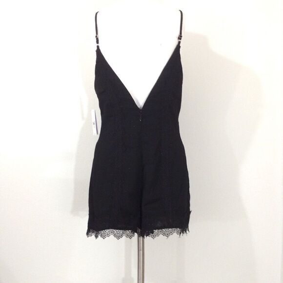 Guess Los Angles XS Jet Black SL TURNER ROMPER - Picture 2 of 8